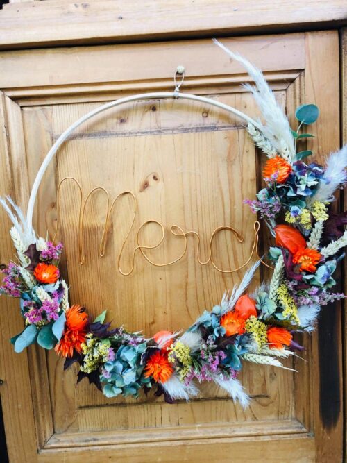 Couronne de fleurs séchées *MERCI*